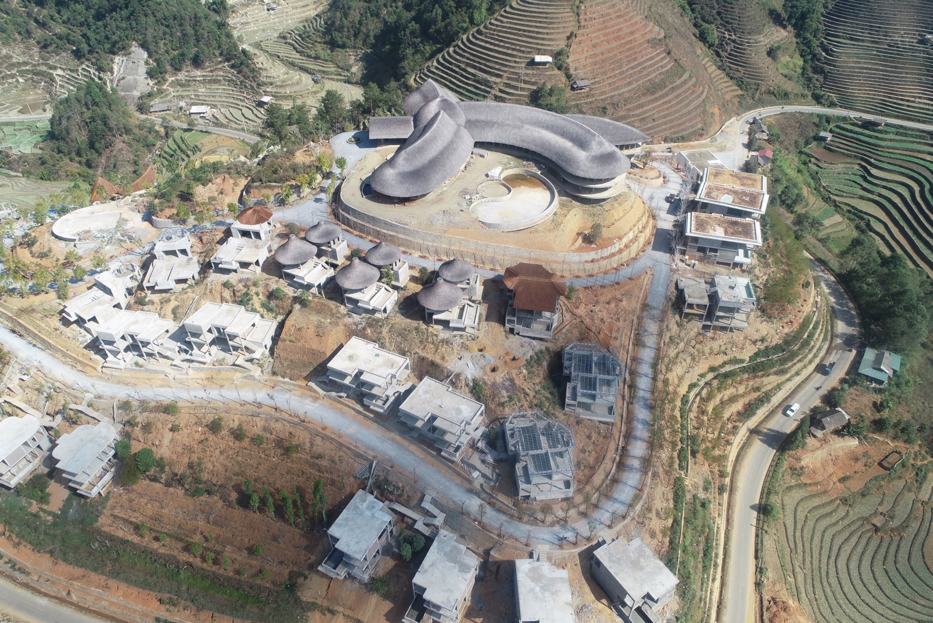 Quản lý dự án, giám sát thi công, thi công công trình